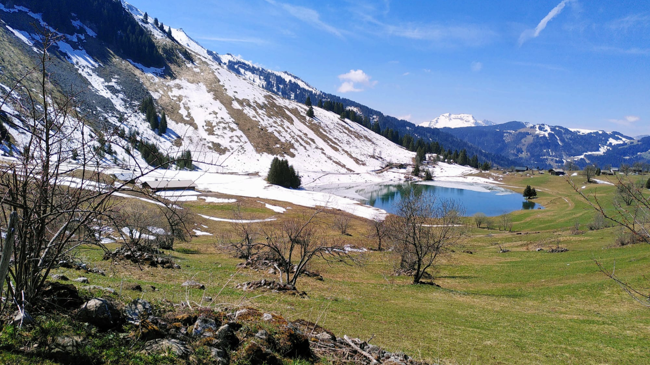 Un Appel La Vigilance Dans Les Montagnes Savoyardes