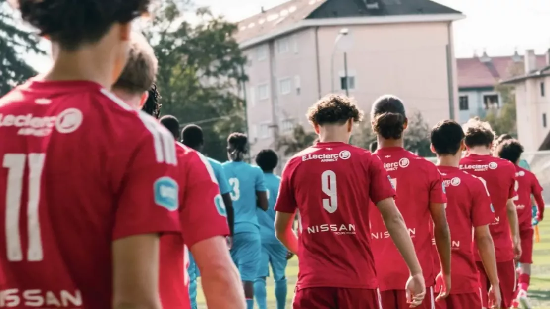 FC Annecy : duel crucial contre le Red Star pour la 8e journée de Ligue 2