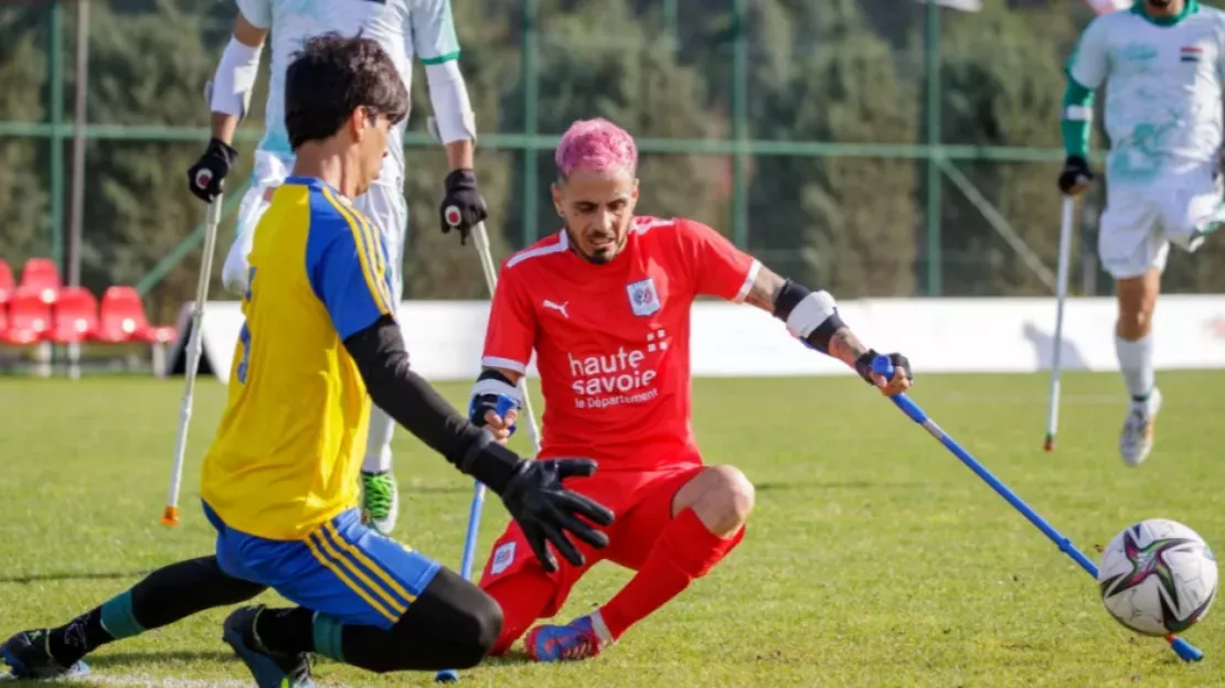 Haute-Savoie: Coup d'envoi de l'Euro de Foot pour amputés