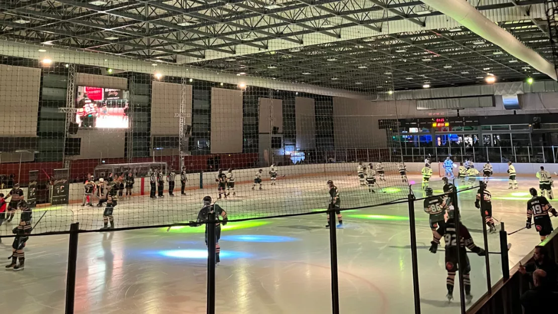 Hockey: une victoire au forceps pour Chambéry