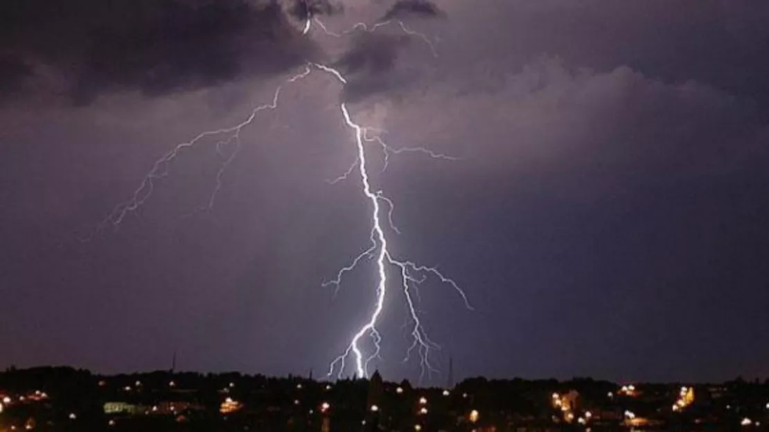 Les Pays de Savoie et l'Ain en vigilance jaune aux orages