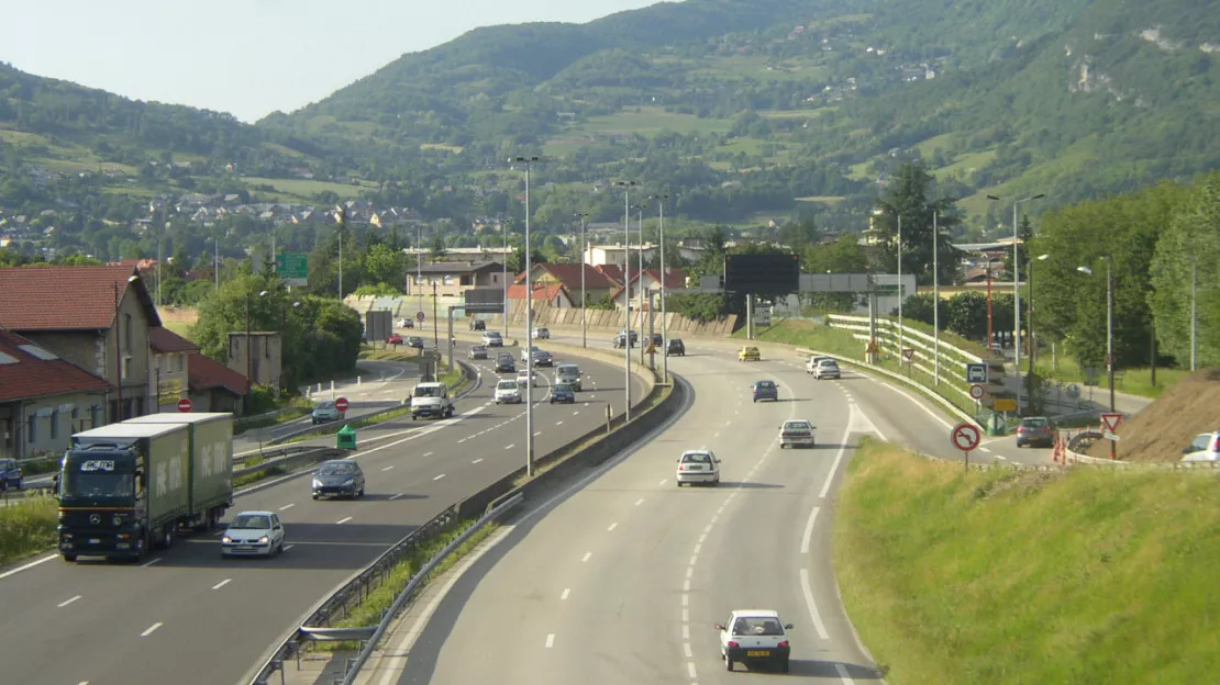 Un important carambolage sur la VRU de Chambéry mardi