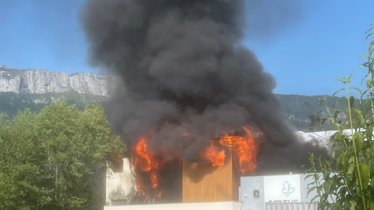 Annecy-le-vieux: incendie dans une entreprise ce mercredi apr&egrave;s-midi