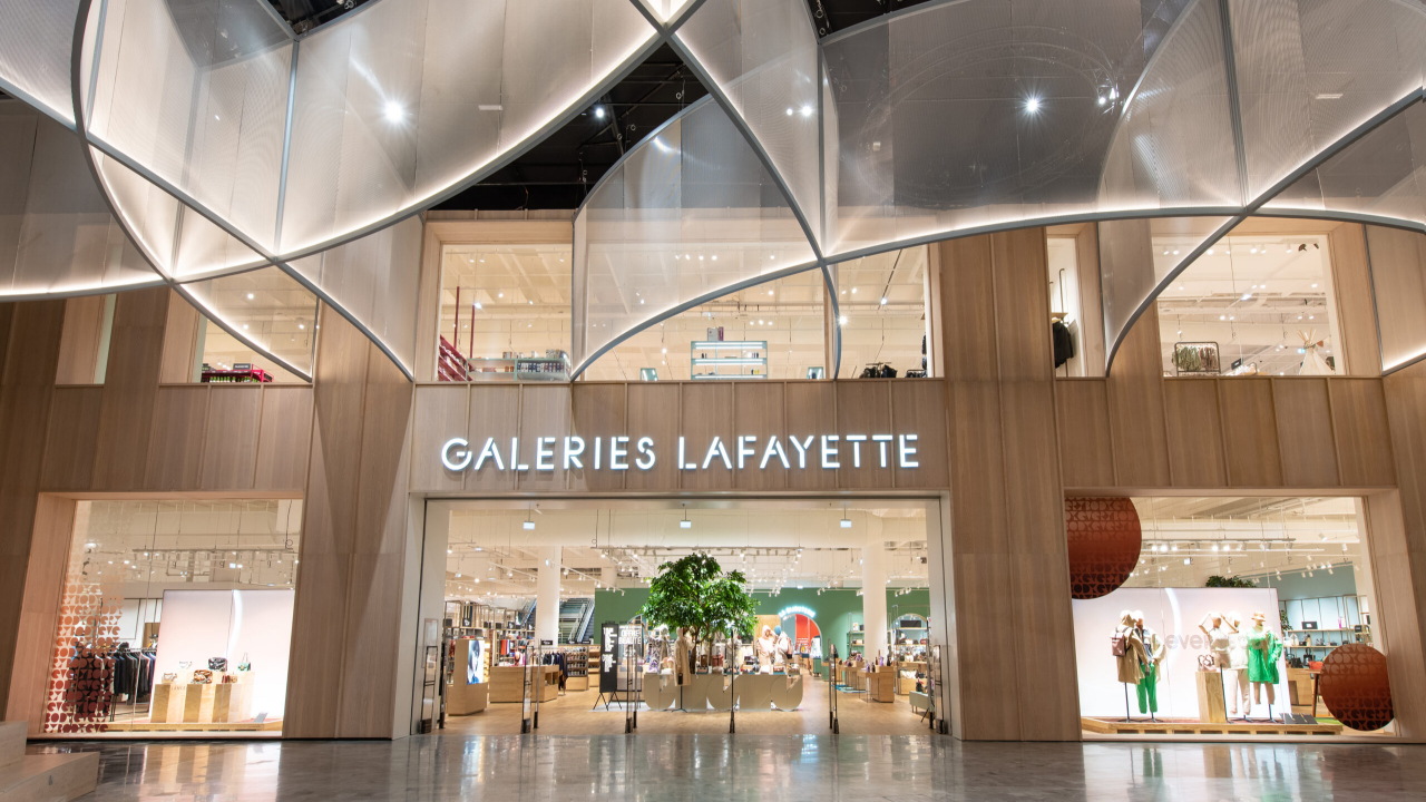 Annecy : Les Nouvelles Galeries pr&eacute;parent un No&euml;l british
