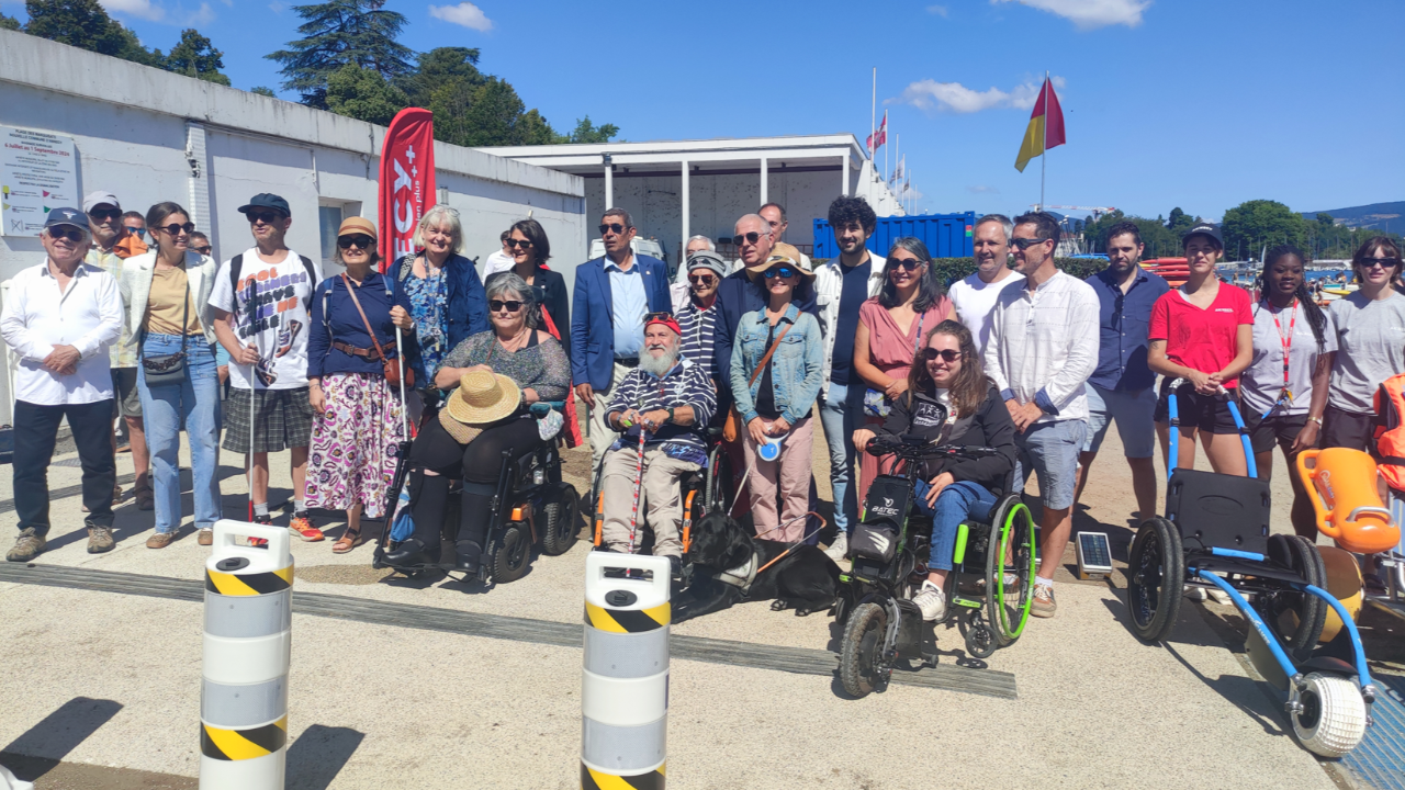 Annecy : Ouverture d'une premi&egrave;re plage inclusive