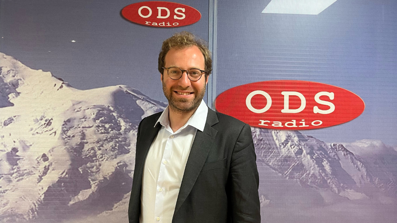 Antoine Armand, candidat aux municipales d'Annecy : "Aujourd'hui, le service public de base n'est pas assur&eacute;"