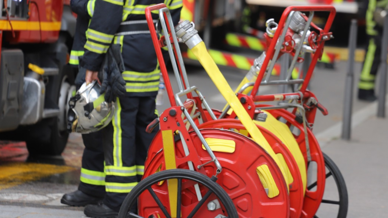 Arâches-la-Frasse : un restaurant prend feu dans la nuit Arâches-la-Frasse : un restaurant prend feu dans la nuit