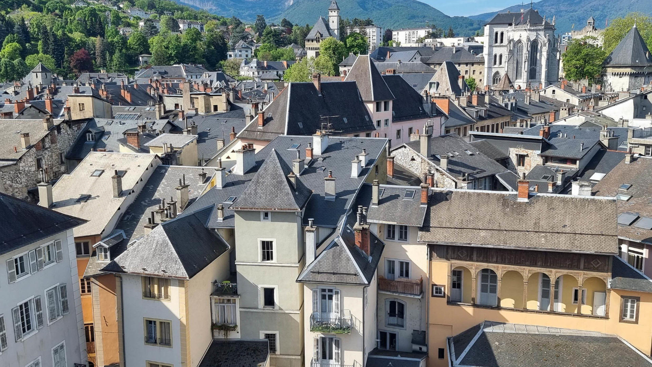 Chambéry parmi les villes étudiantes les plus chères de France selon l’UNEF Chambéry parmi les villes étudiantes les plus chères de France selon l’UNEF