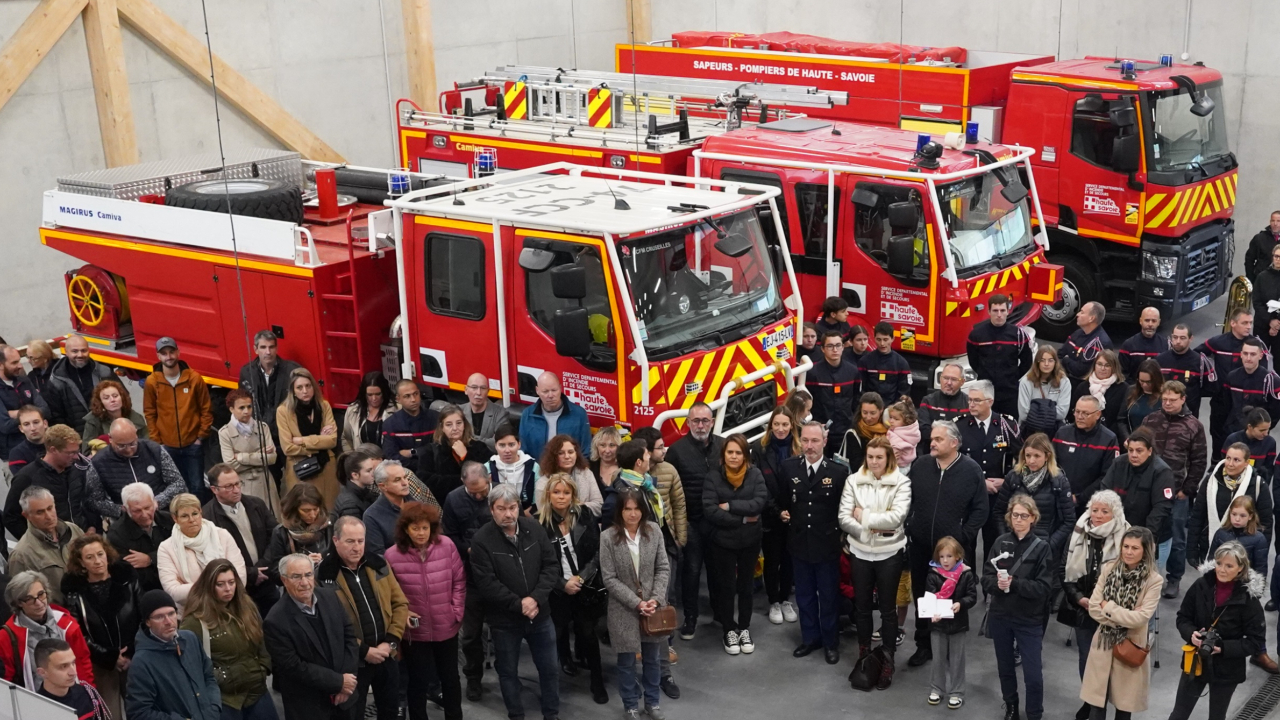 Cruseilles inaugure un centre de secours &eacute;coresponsable pour ses pompiers