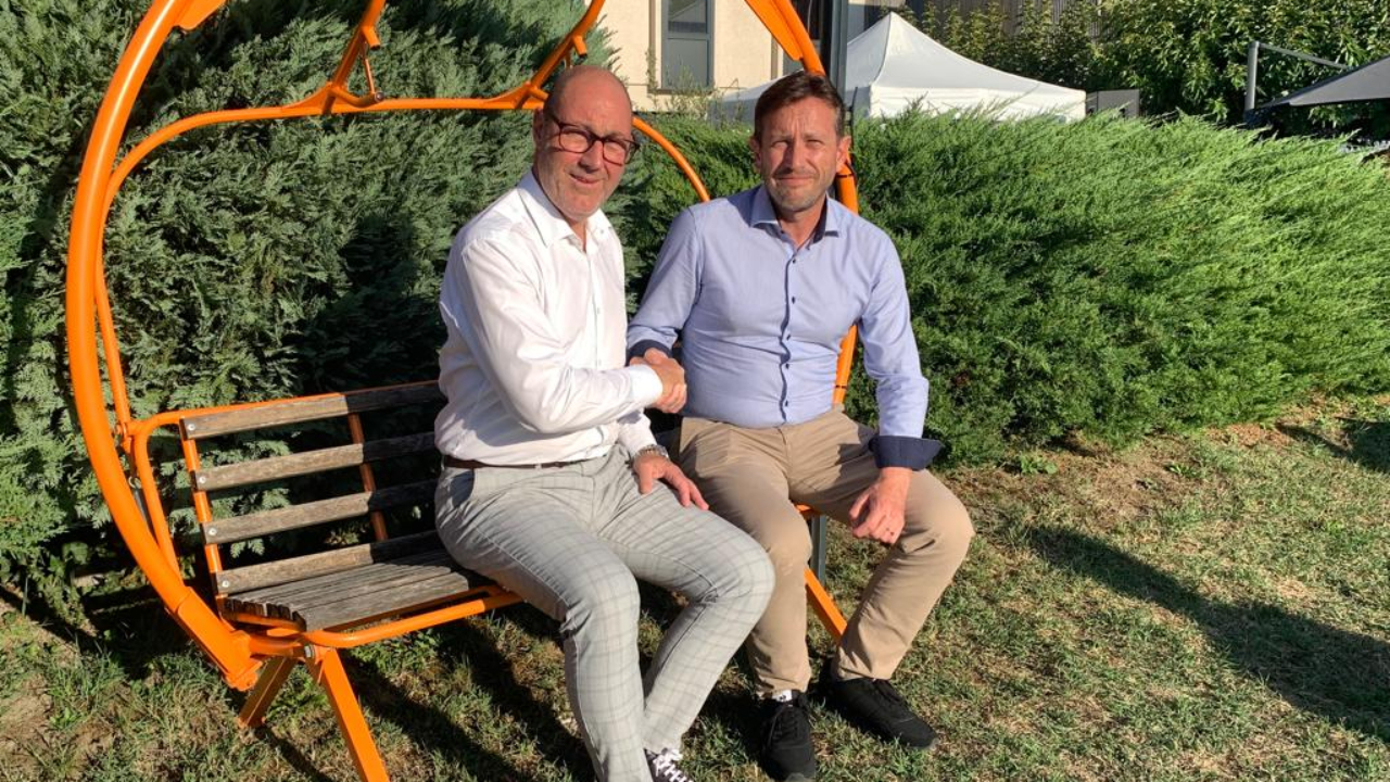 Domaines skiables de France soutient la Féderation française de ski. Domaines skiables de France soutient la Féderation française de ski.