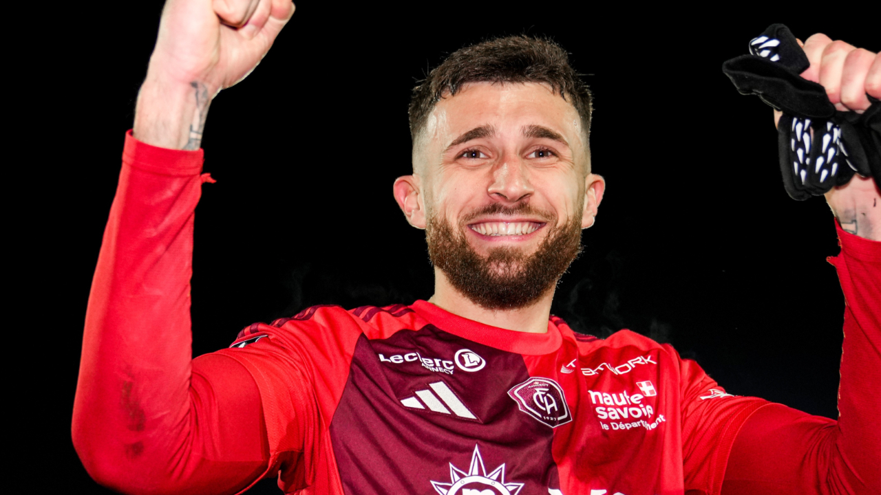 FC Annecy-Amiens : la première de l'année pour les Reds (2-0) FC Annecy-Amiens : la première de l'année pour les Reds (2-0)