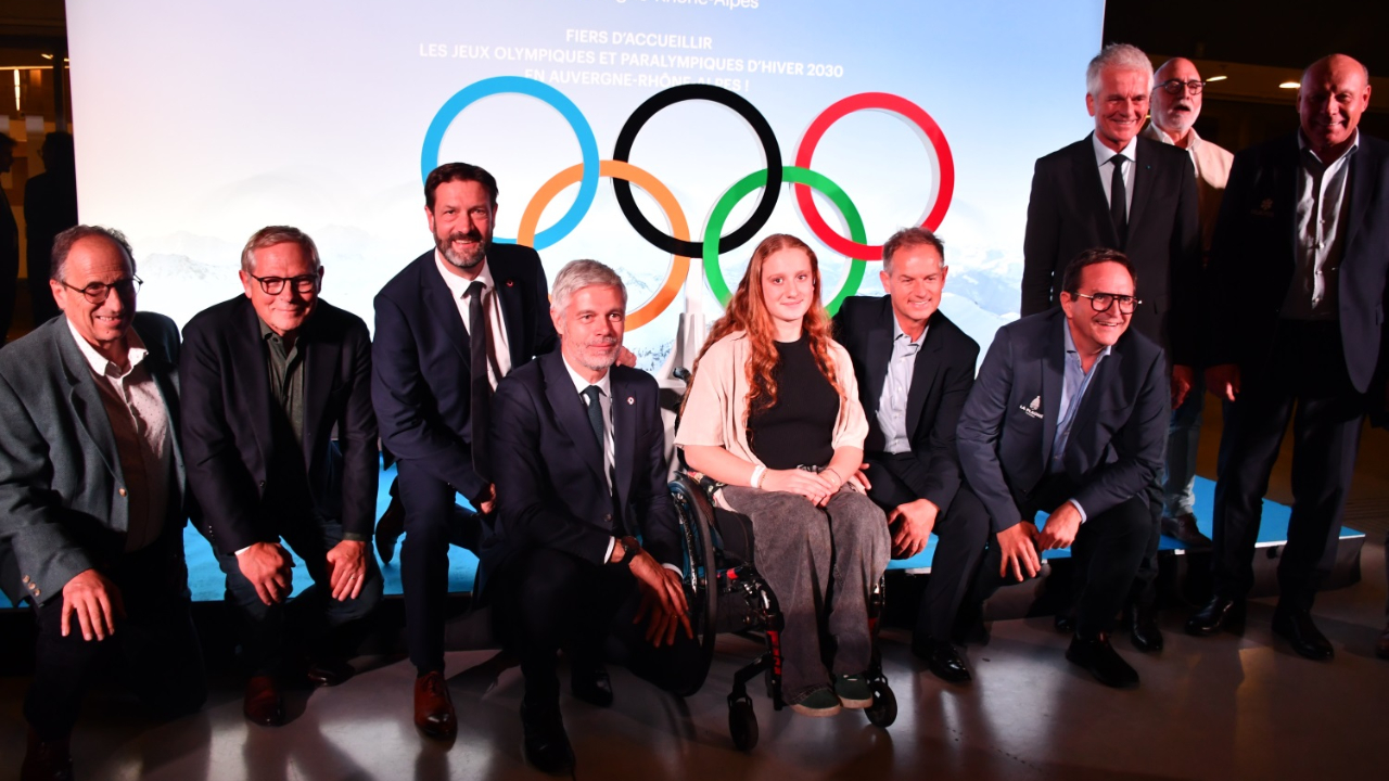 JO 2030 dans les Alpes : les acteurs savoyards invités à se mobiliser autour d’un budget colossal de 2,5 milliards d’euros JO 2030 dans les Alpes : les acteurs savoyards invités à se mobiliser autour d’un budget colossal de 2,5 milliards d’euros