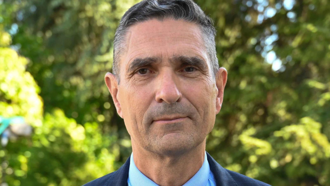 L'ancien pr&eacute;fet de Savoie dans la tourmente : des r&eacute;v&eacute;lations explosives sur le fils de Louis Laugier