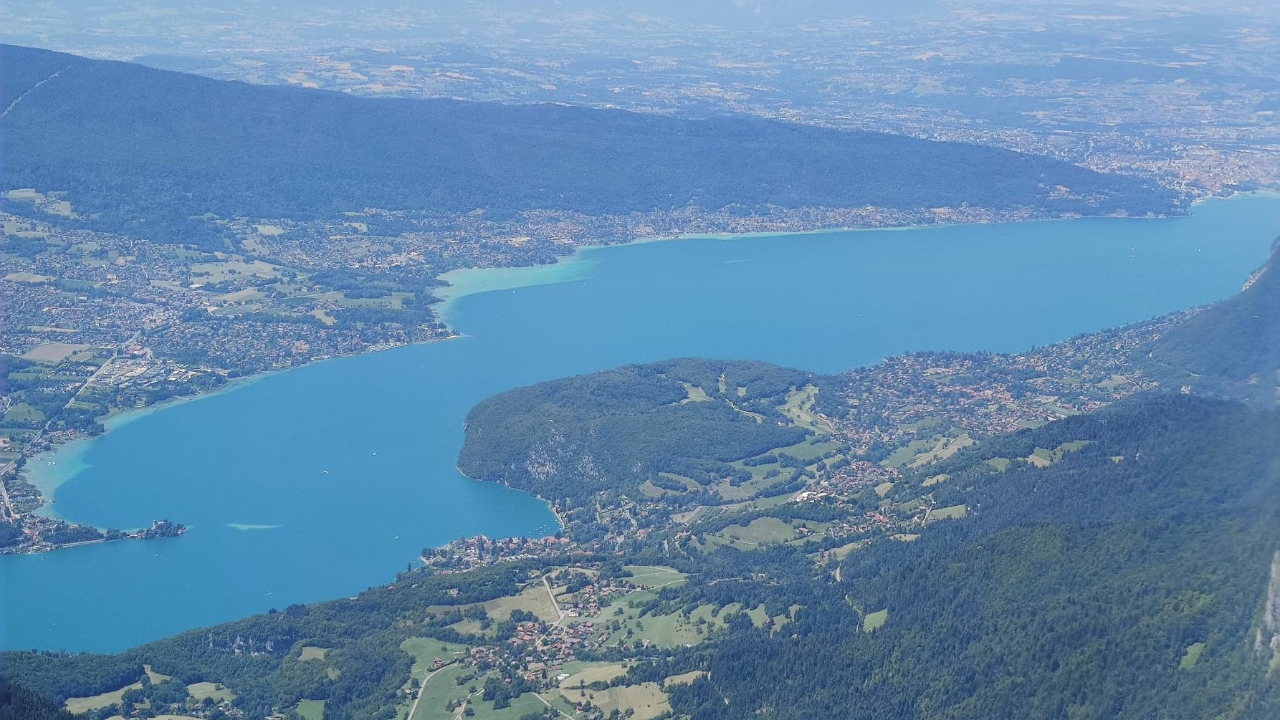 Le lac d'Annecy, bien encadré et surveillé cet été Le lac d'Annecy, bien encadré et surveillé cet été