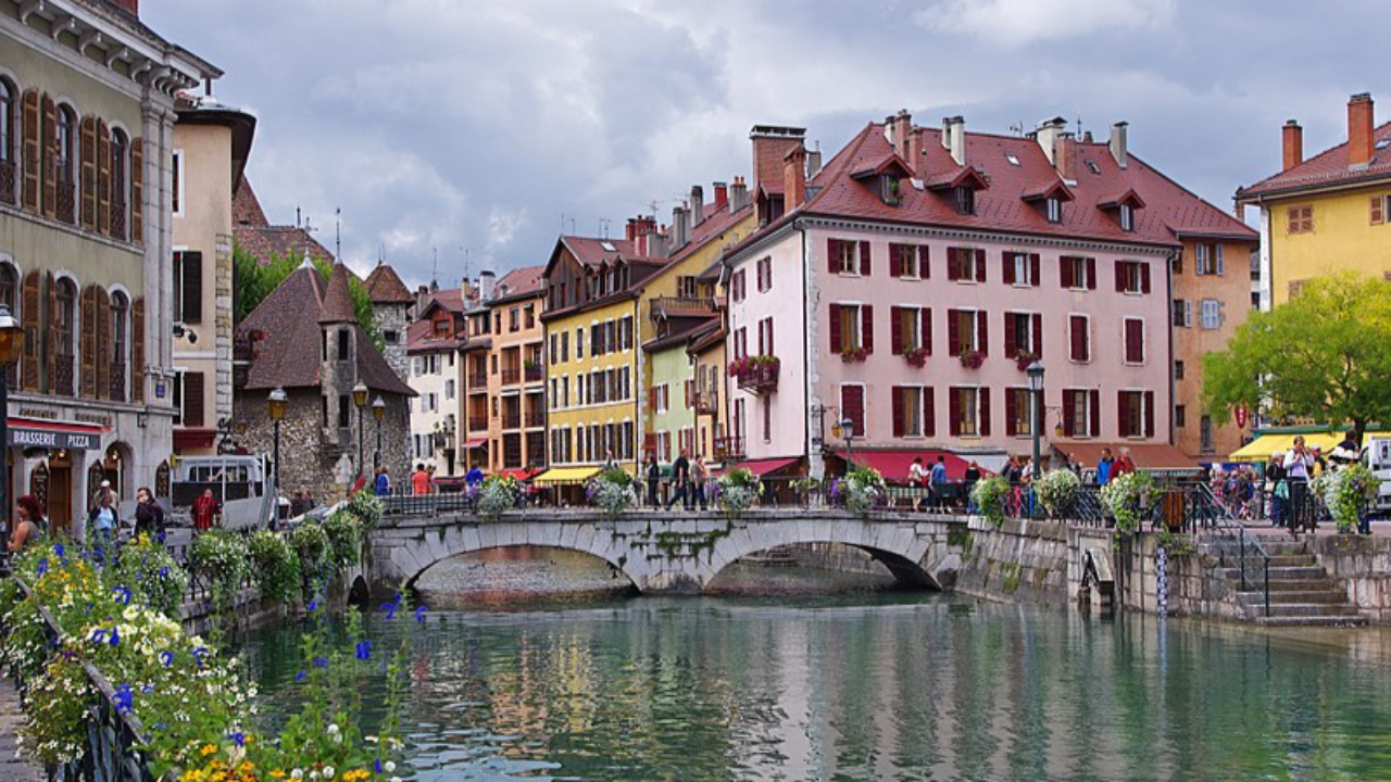 Les Annéciens appelés à donner leur vision de leur ville en 2050 Les Annéciens appelés à donner leur vision de leur ville en 2050