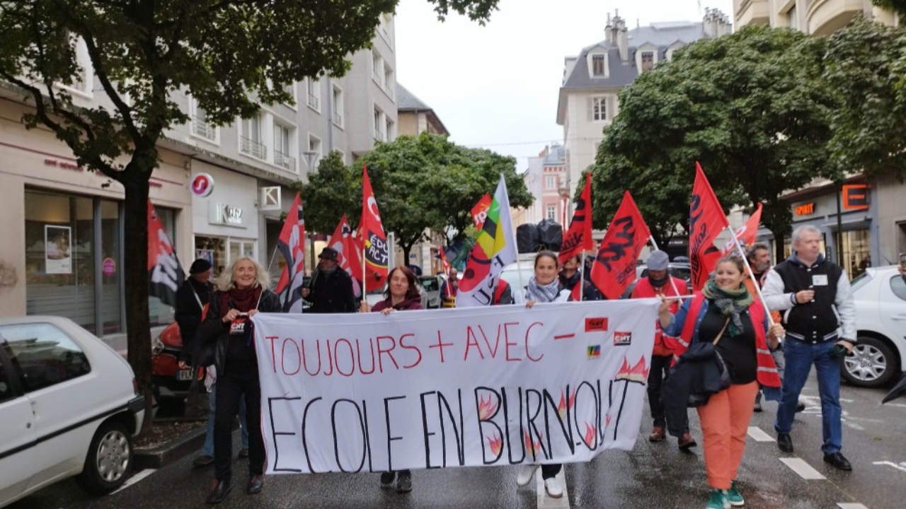 Manifestations en demi-teinte cet après midi en Pays de Savoie Manifestations en demi-teinte cet après midi en Pays de Savoie