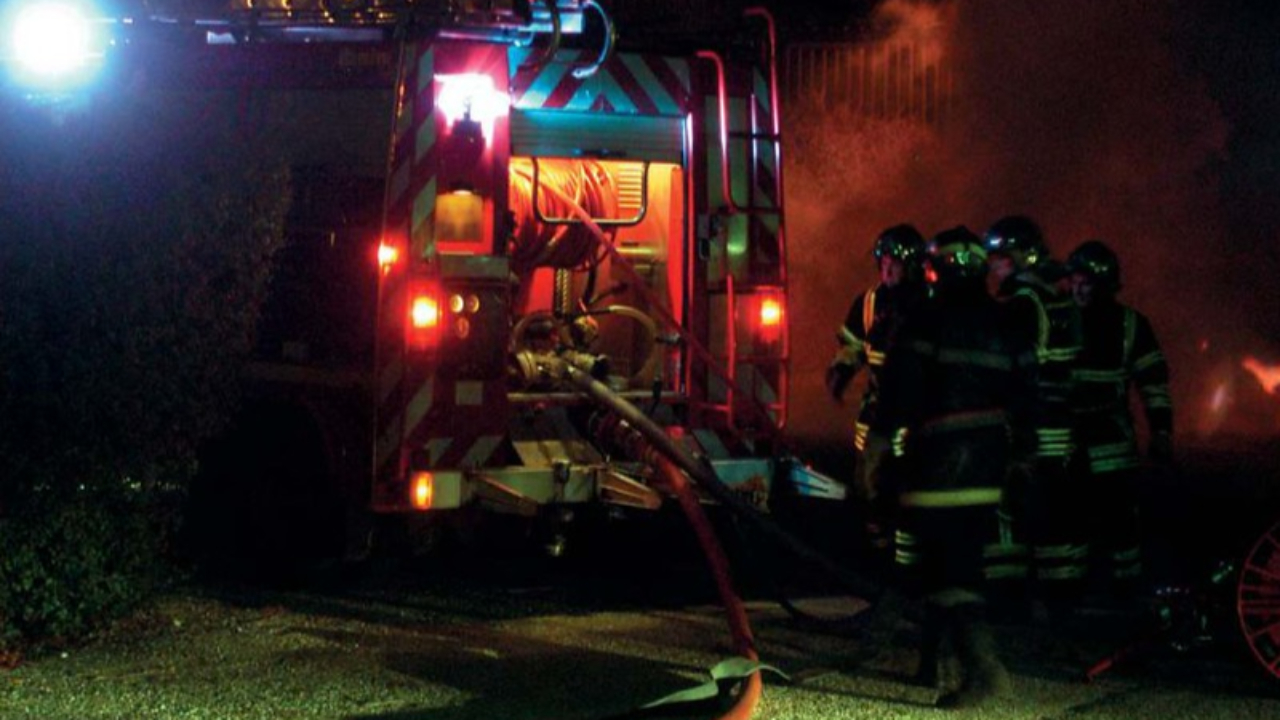 Maurienne : un incendie ravage un chalet à Montricher-Albanne Maurienne : un incendie ravage un chalet à Montricher-Albanne