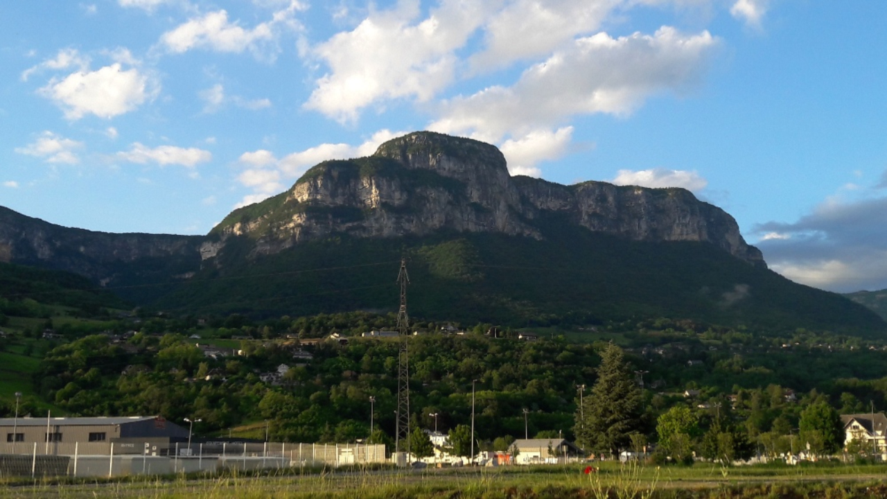 Savoie : Un traileur disparu depuis lundi retrouvé mort Savoie : Un traileur disparu depuis lundi retrouvé mort