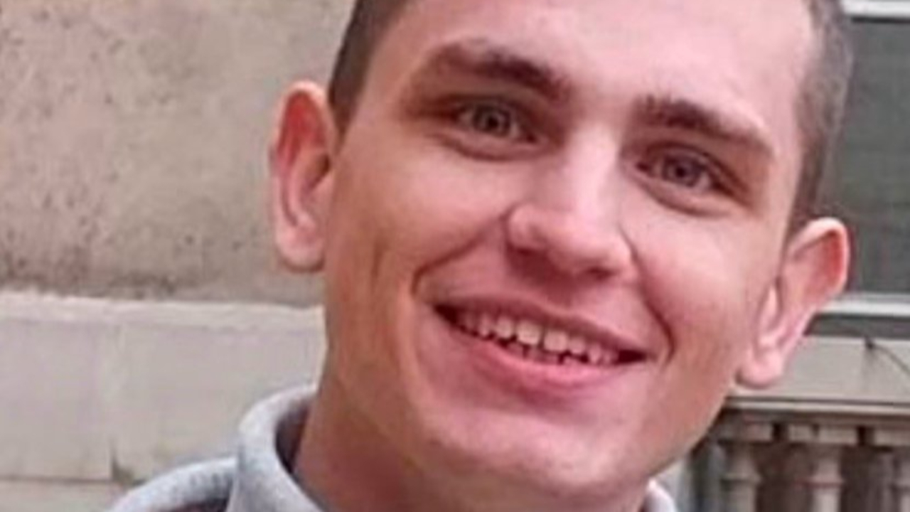 Un hommage public va &ecirc;tre rendu au jeune pompier d&eacute;c&eacute;d&eacute; lors d&rsquo;un feu de for&ecirc;t en Savoie