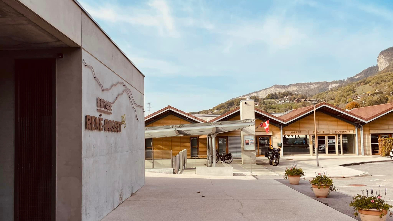 Un nouveau restaurant scolaire et une salle polyvalente &agrave; Ayze