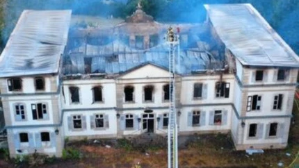 Ain : L'incendie du ch&acirc;teau de Divonne potentiellement d'origine criminelle