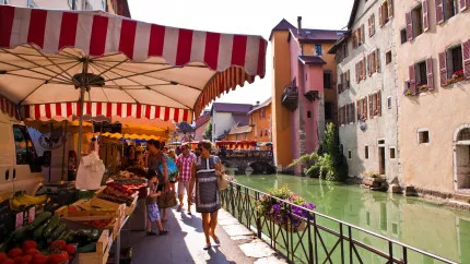 Annecy va repr&eacute;senter la r&eacute;gion pour le concours du plus beau march&eacute; de France !